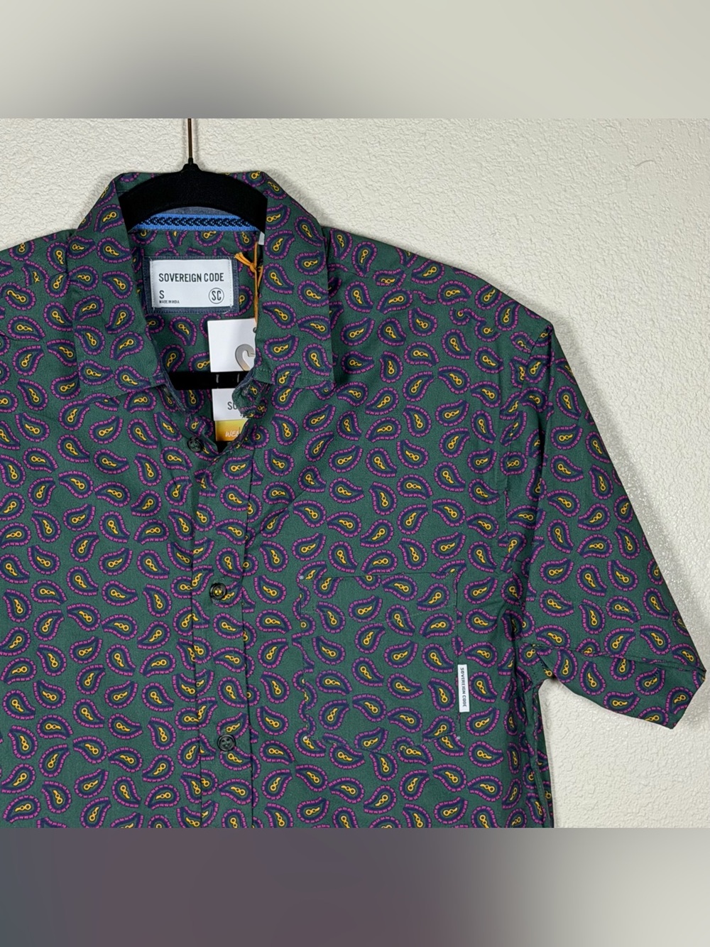 NWT Sovereign Code S 100% Cotton Paisley All Over Print Vibrant Button Down